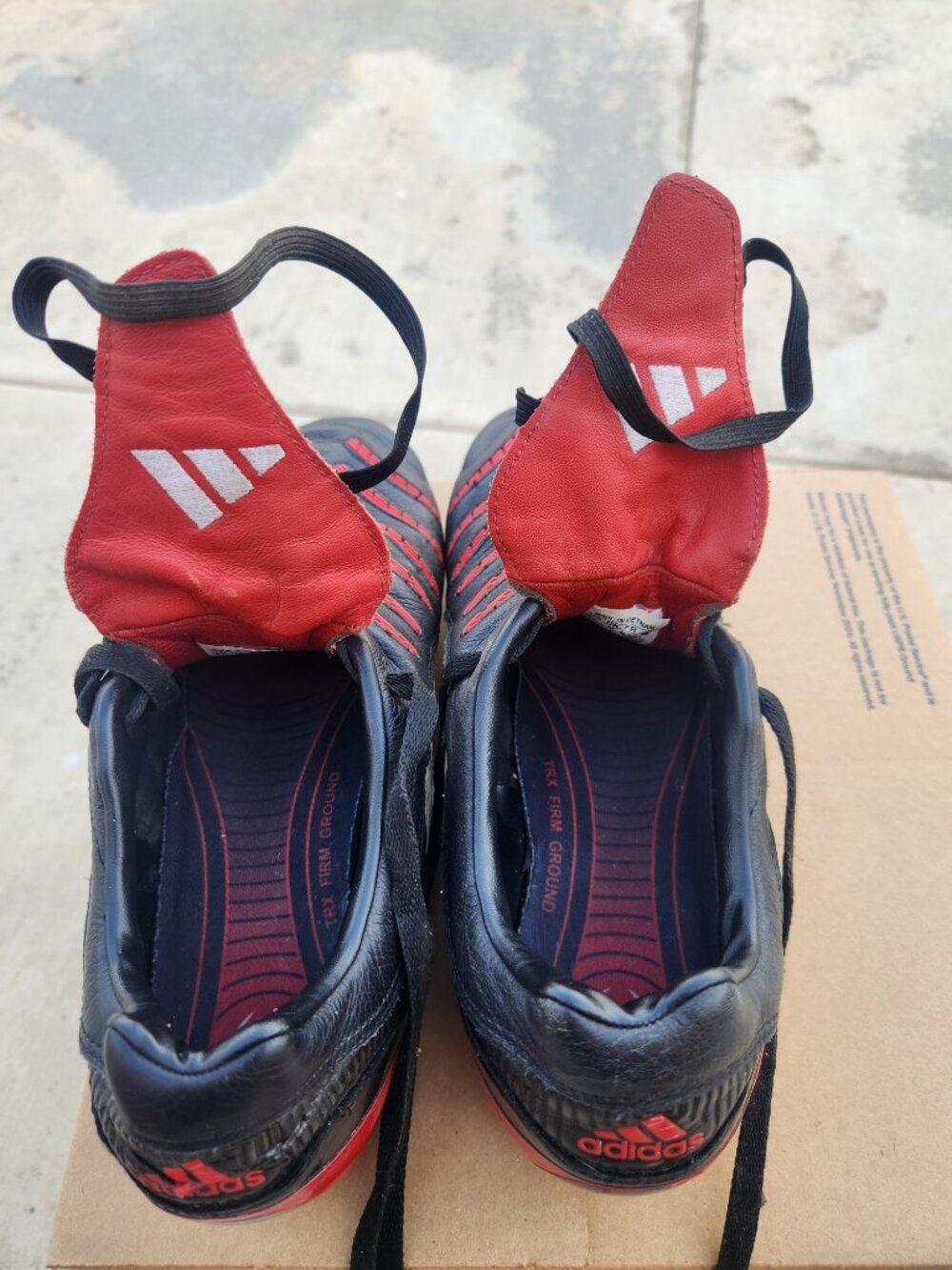 Vintage 2004 Adidas Predator Pulse SG Soccer Cleats Black Red Men's Size 10 1/2 - Picture 3 of 14